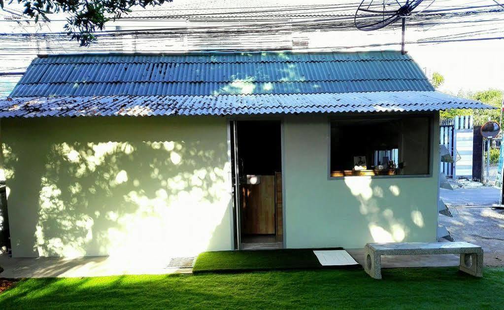 Bnr Resorts Bangkok Exterior photo