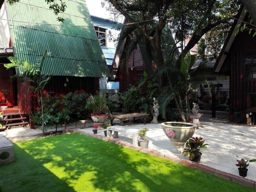 Bnr Resorts Bangkok Exterior photo